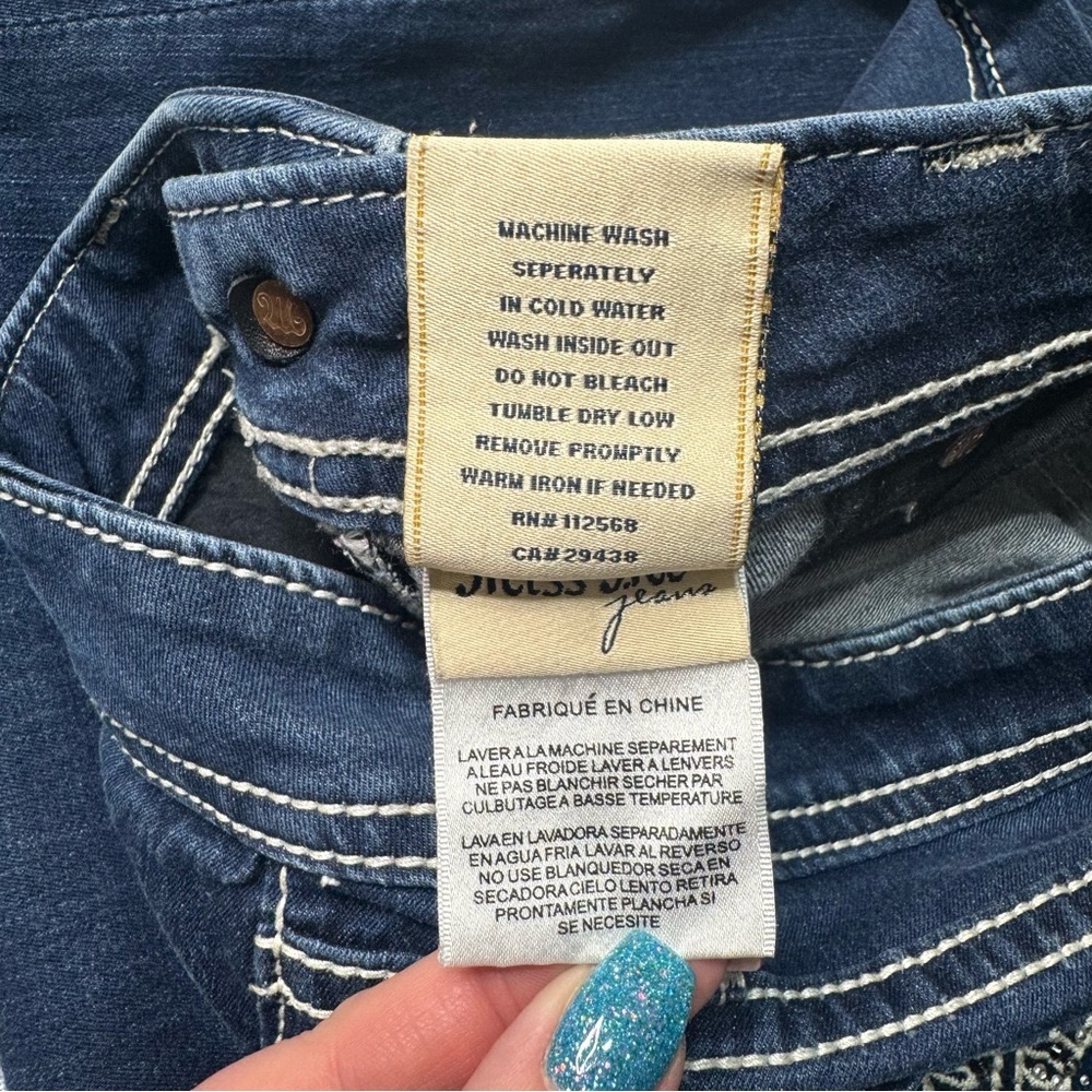 Miss Me Easy Skinny Jean Fleur De Lis Dark Wash Jeans Rhinestone Bling Size 31 - Picture 10 of 10